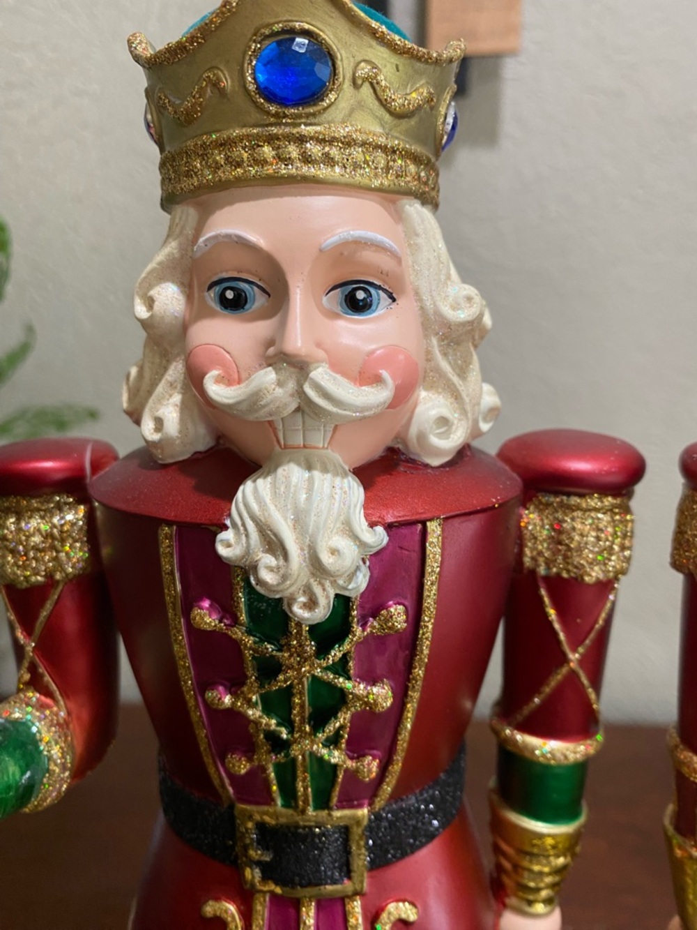 King Design, Nutcracker Candle Holders, Christmas Holiday Decor - Picture 5 of 16